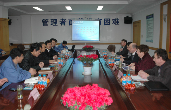 俄羅斯核動(dòng)力康采恩股份公司領(lǐng)導(dǎo)一行來江蘇上上電纜集團(tuán)參觀訪問